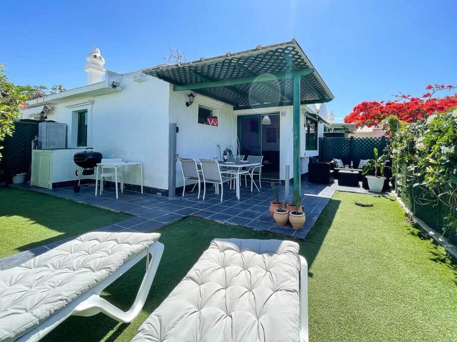 Cozy & Modern Bungalow W/Private Garden Bbq+Wifi มาสปาโลมาส ภายนอก รูปภาพ