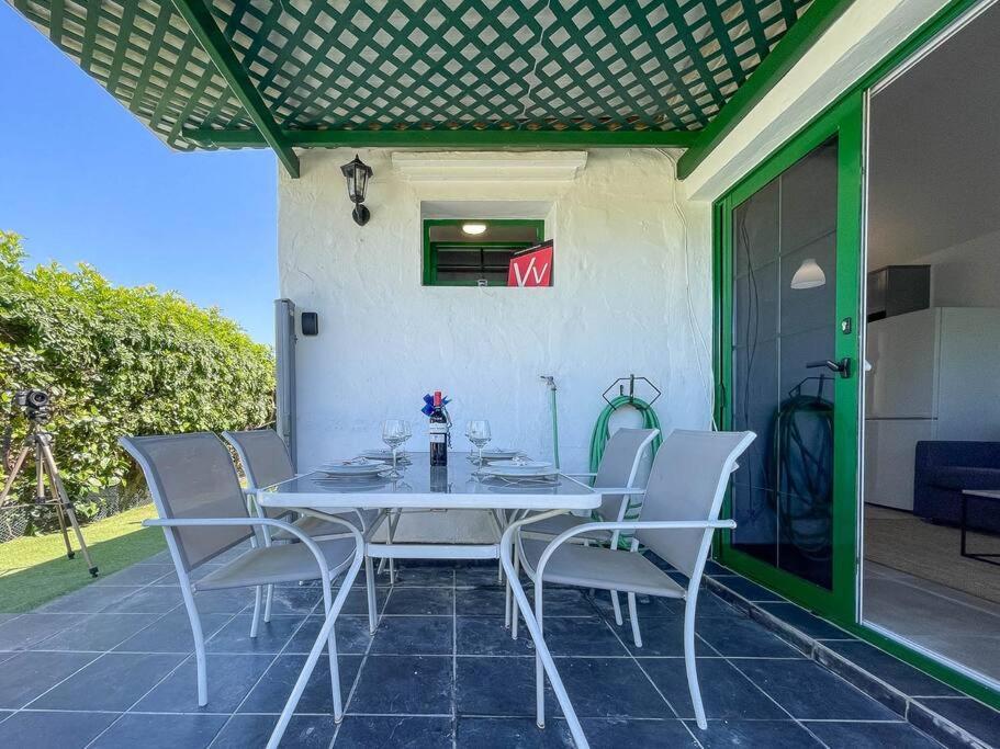 Cozy & Modern Bungalow W/Private Garden Bbq+Wifi มาสปาโลมาส ภายนอก รูปภาพ