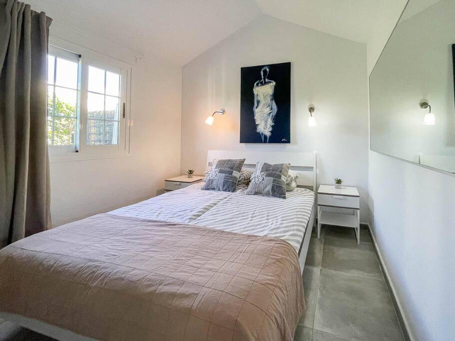 Cozy & Modern Bungalow W/Private Garden Bbq+Wifi มาสปาโลมาส ภายนอก รูปภาพ