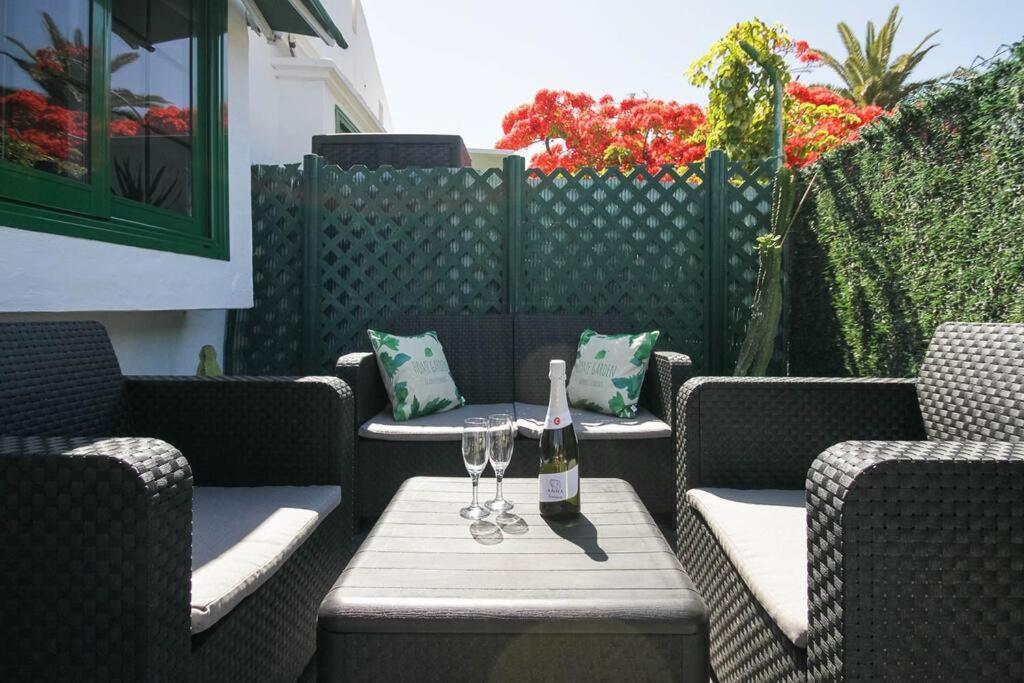 Cozy & Modern Bungalow W/Private Garden Bbq+Wifi มาสปาโลมาส ภายนอก รูปภาพ