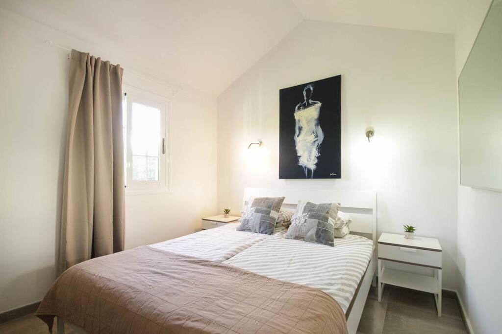 Cozy & Modern Bungalow W/Private Garden Bbq+Wifi มาสปาโลมาส ภายนอก รูปภาพ