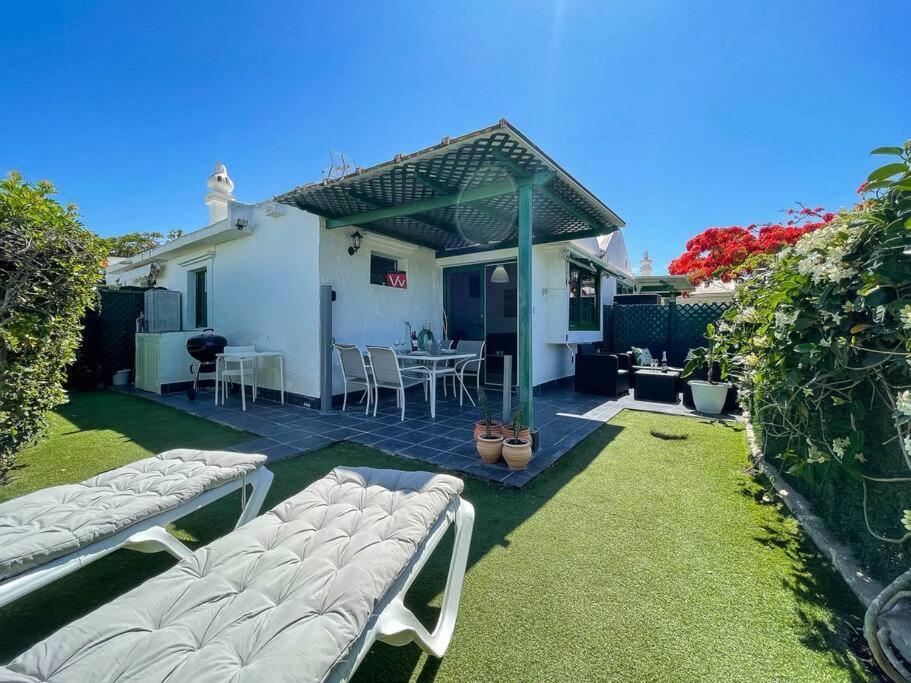 Cozy & Modern Bungalow W/Private Garden Bbq+Wifi มาสปาโลมาส ภายนอก รูปภาพ